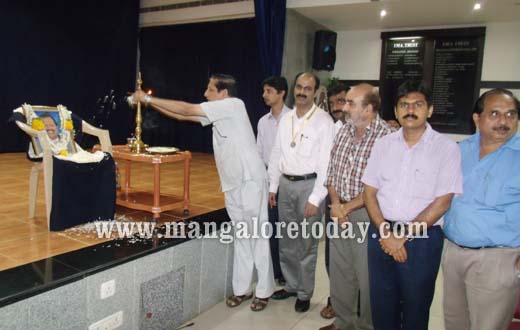 Dr. Mohandas Bhandary Condolence